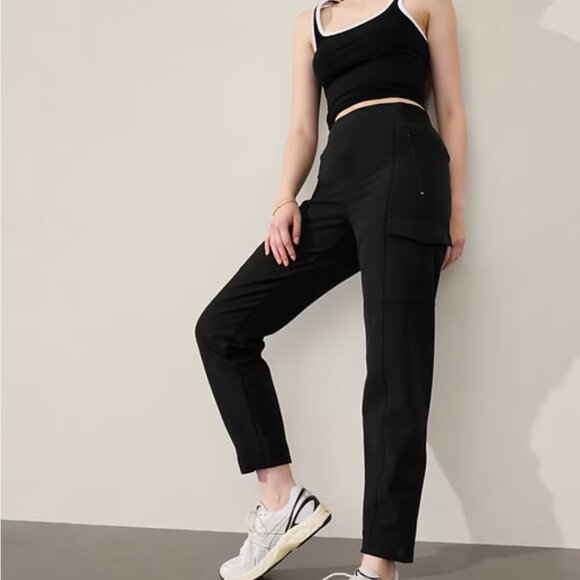ATHLETA Chelsea Cargo Lined Pant Black Travel Commute Women's Size 14 - Picture 1 of 6